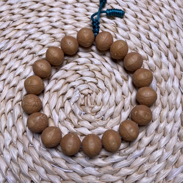 398凤眼菩提手串玄铁16+