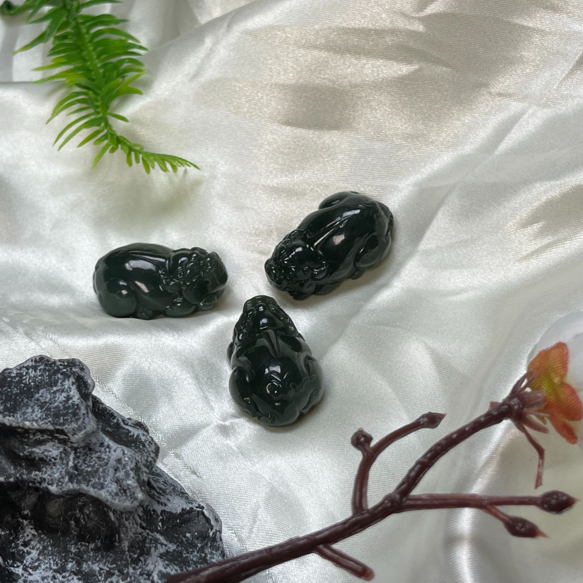 和田玉碧玉貔貅挂件（多样性发其一）精雕精美项坠