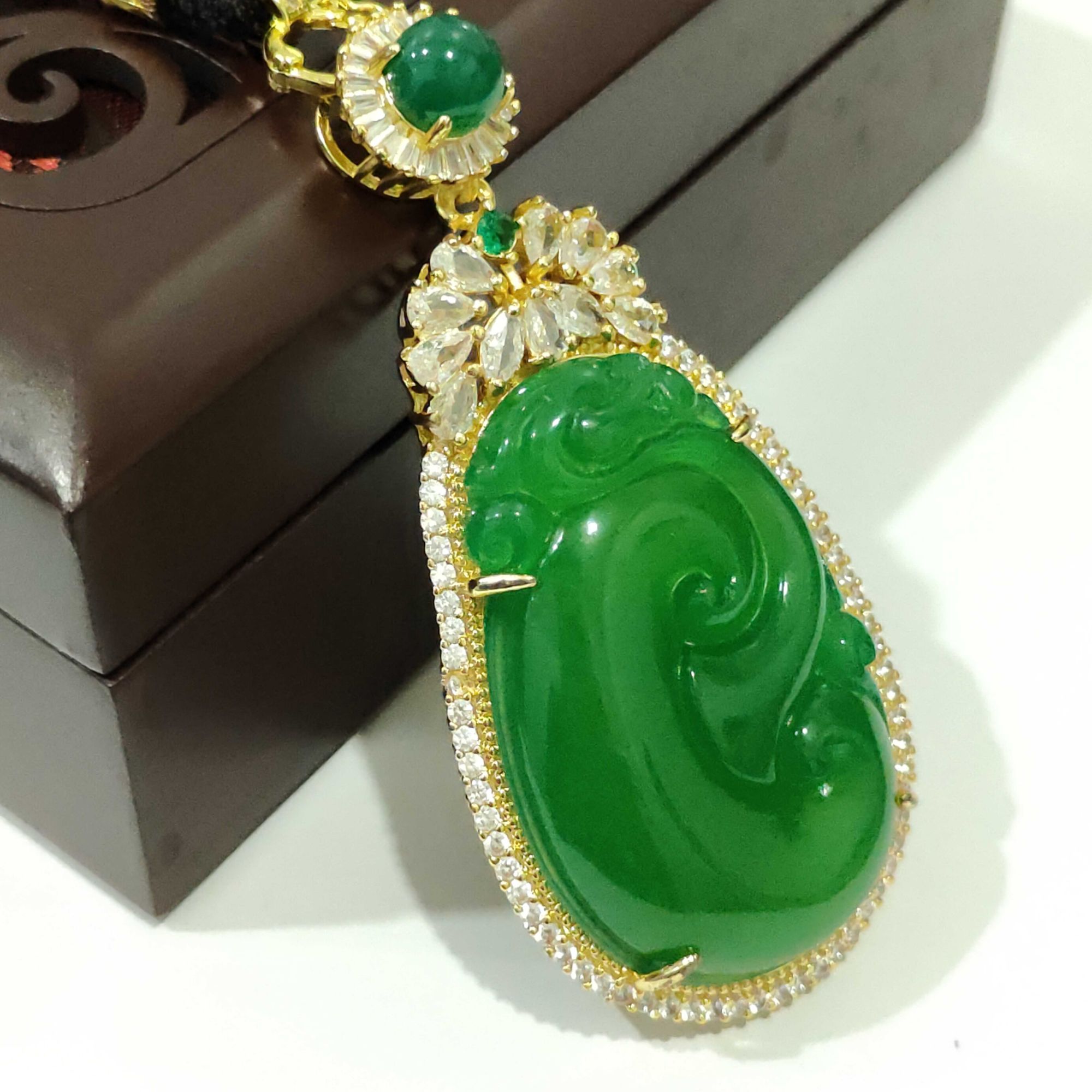 TY102九色玄冰秦紫玉玛瑙如意