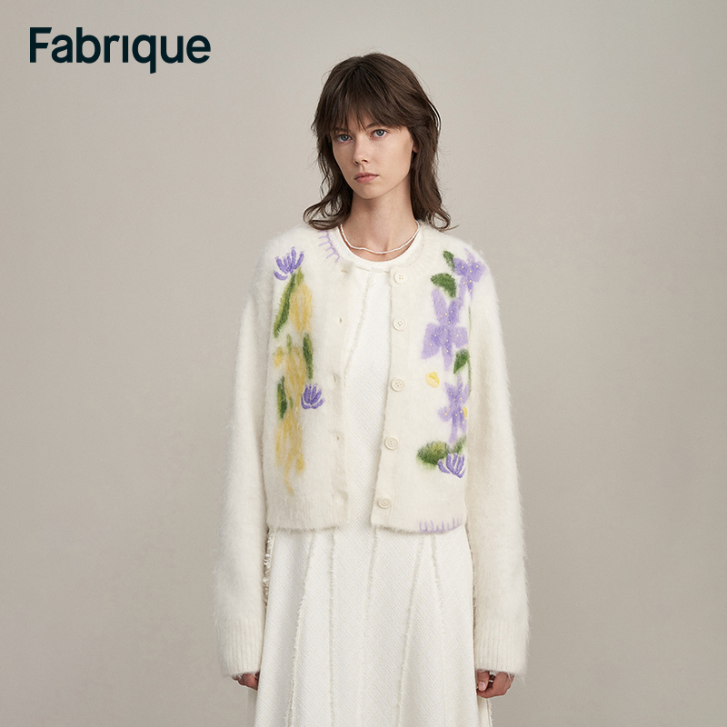 Fabrique 【夜花园】秋冬新款南洋花卉烟白色羊驼毛针织嵌花开衫
