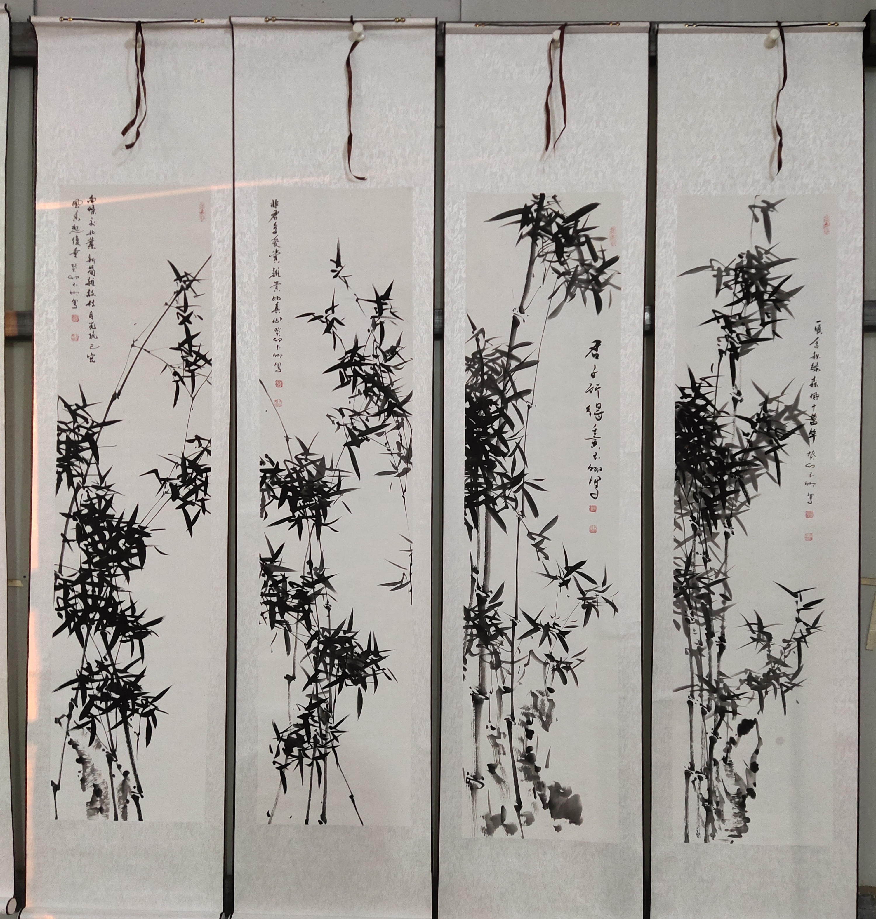 刘玉卿纯手绘竹孑四条屏，每条高136Cm，宽34Cm