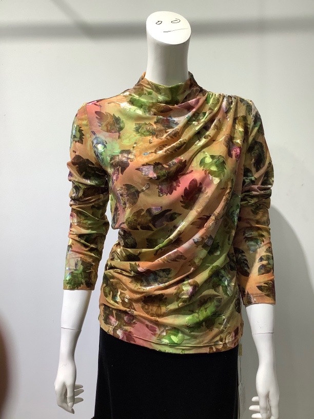 秀巧高端丝绒上衣10073款