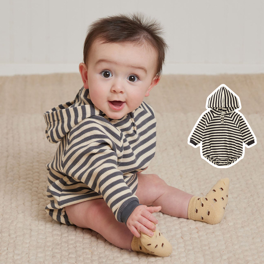 Tiny People春秋季新款宝宝连帽三角哈衣婴儿外出可爱长袖包屁衣