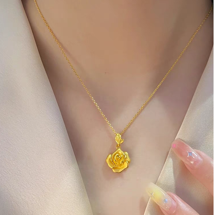 钛钢项链 高级感不掉色玫瑰花项链女款精美时尚百搭锁骨链ins