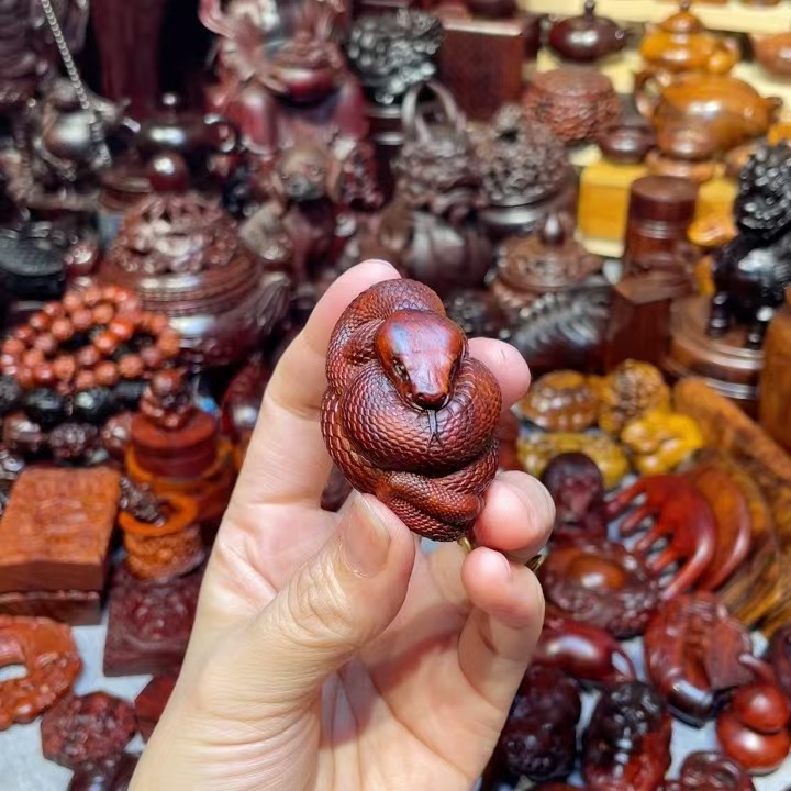 印度小叶紫檀蛇把件