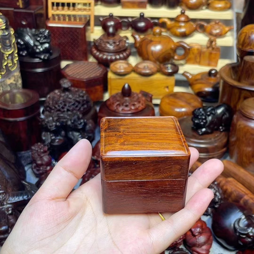 印度小叶紫檀戒指盒
