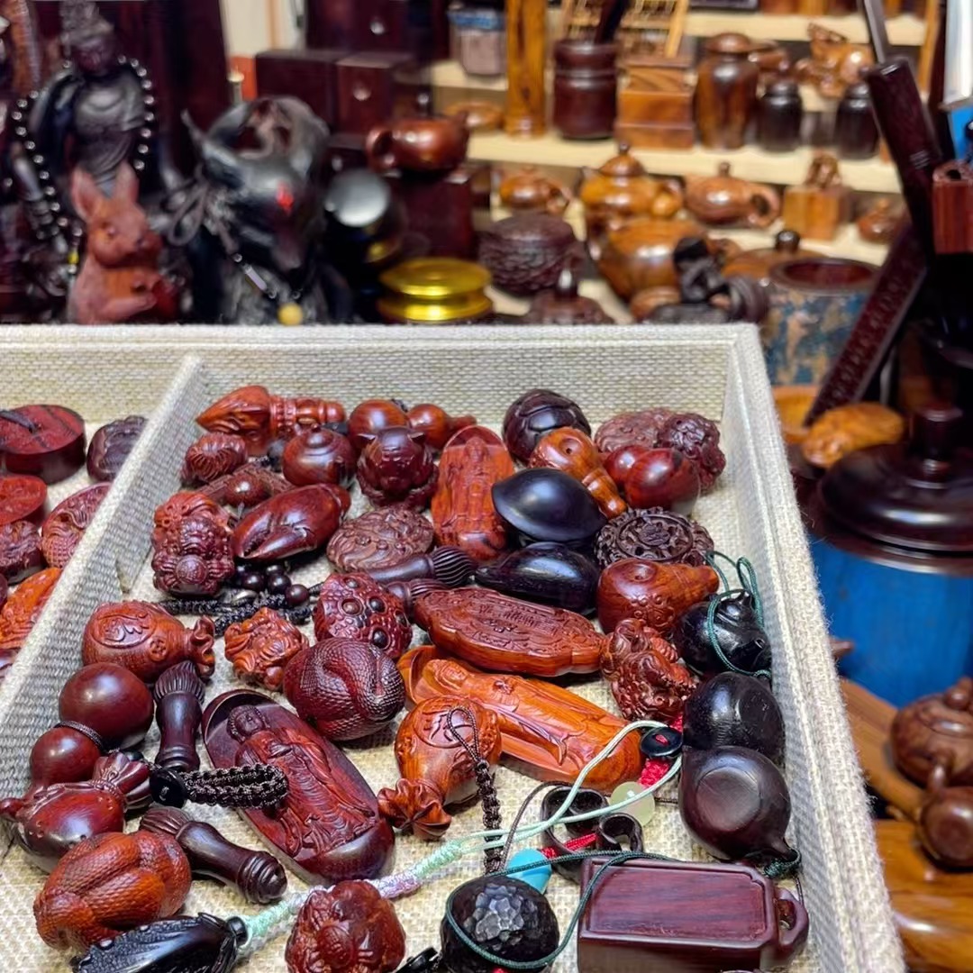 印度小叶紫檀开播福利任选三个