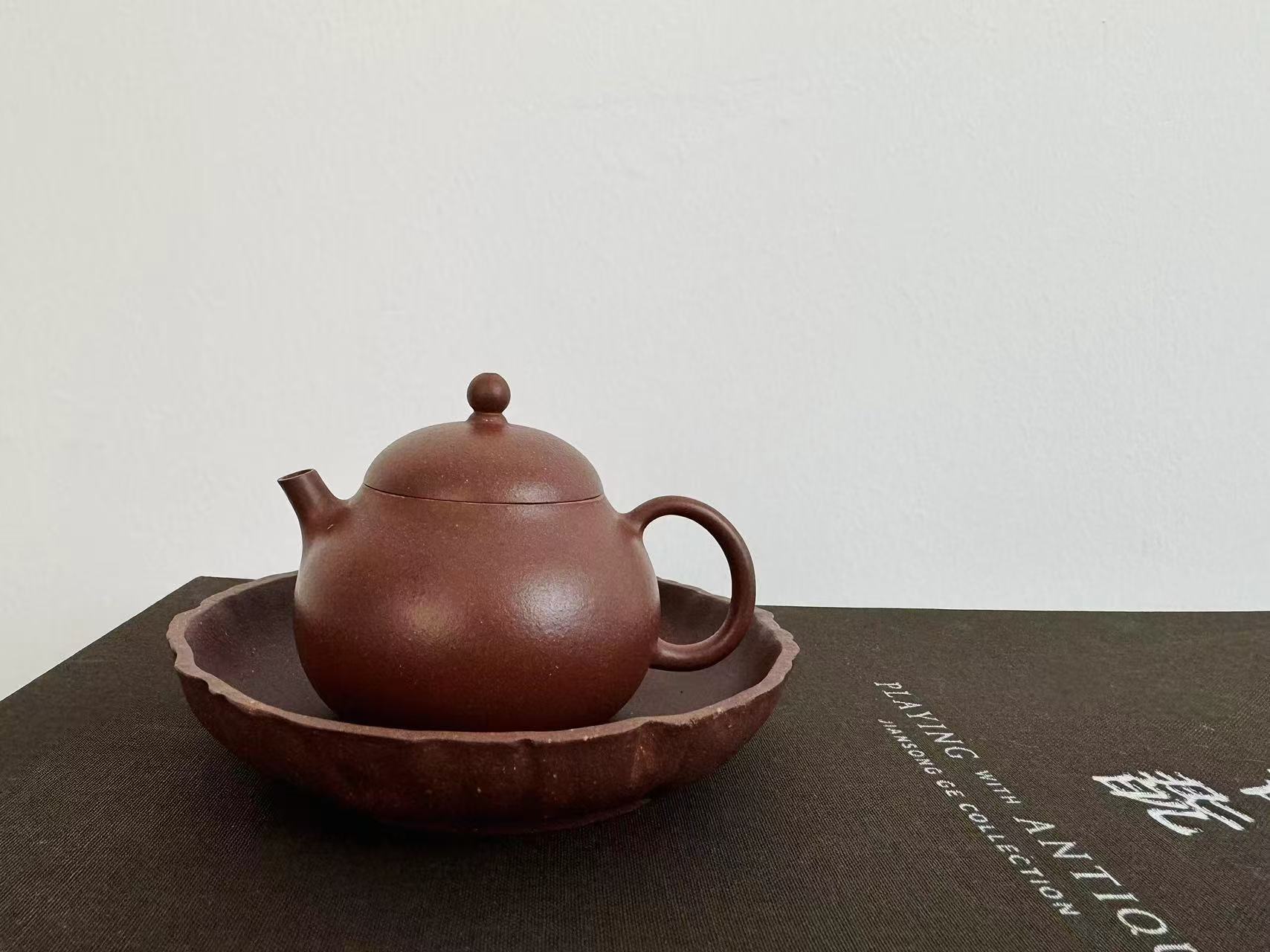 小文旦  80CC    泥料 ：红皮龙      是乎文化出品    超薄胎