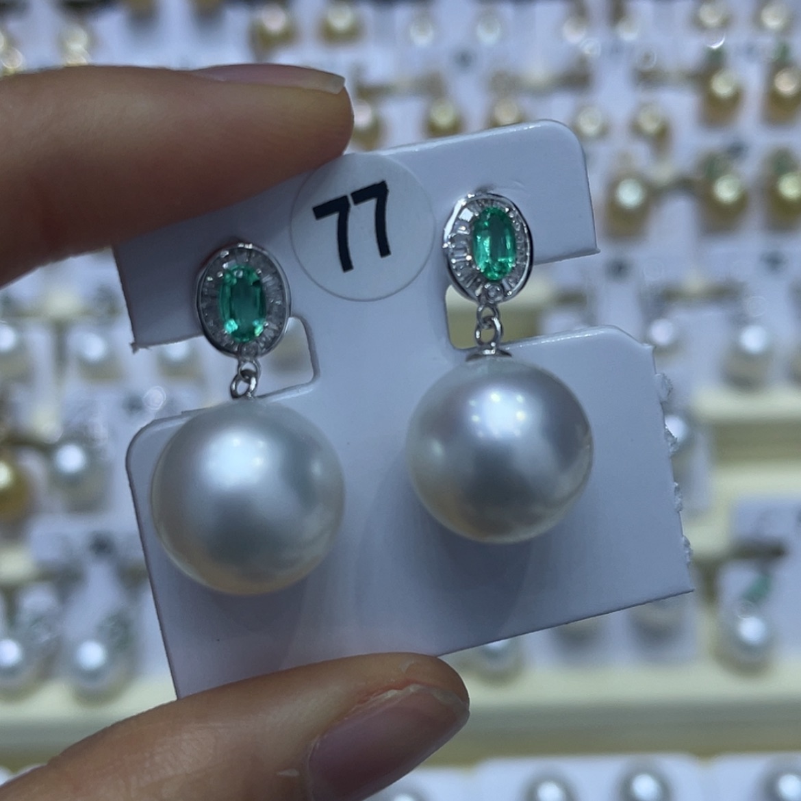 【闪购商品】海水珍珠耳饰18K金镶嵌清*?