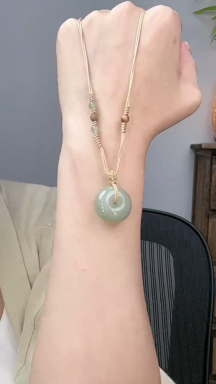 【闪购商品】和田玉耳饰未镶嵌平安扣