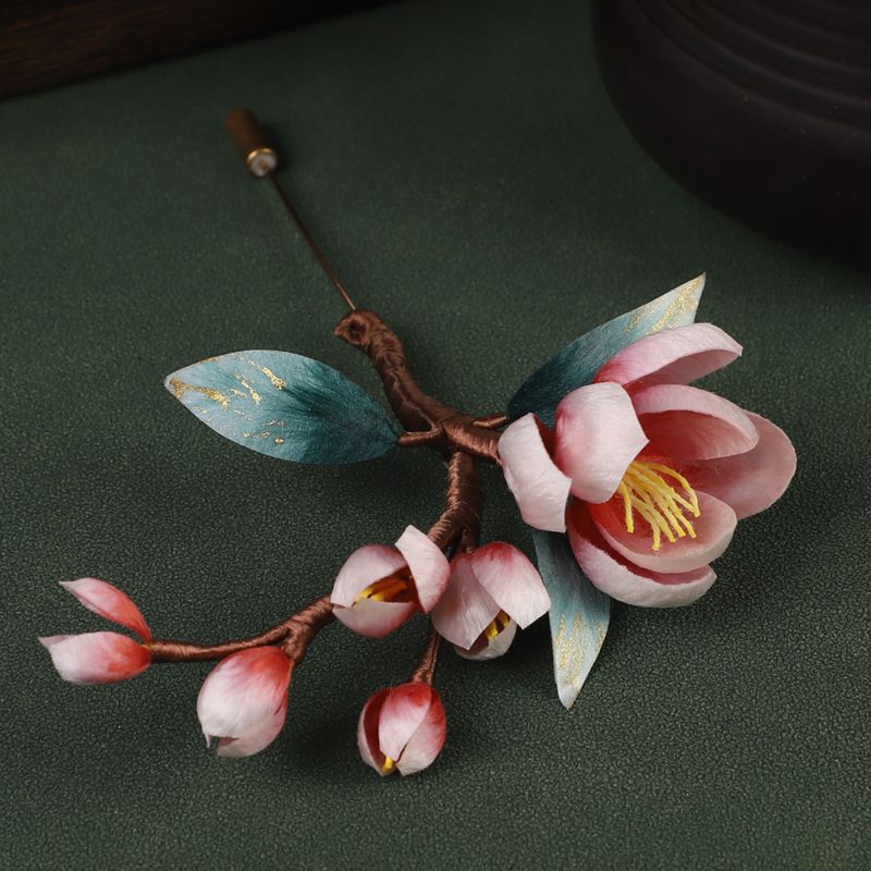 中式非遗手工制作蚕丝绒花清冷感别针日常穿搭配饰品桃花玉兰胸针