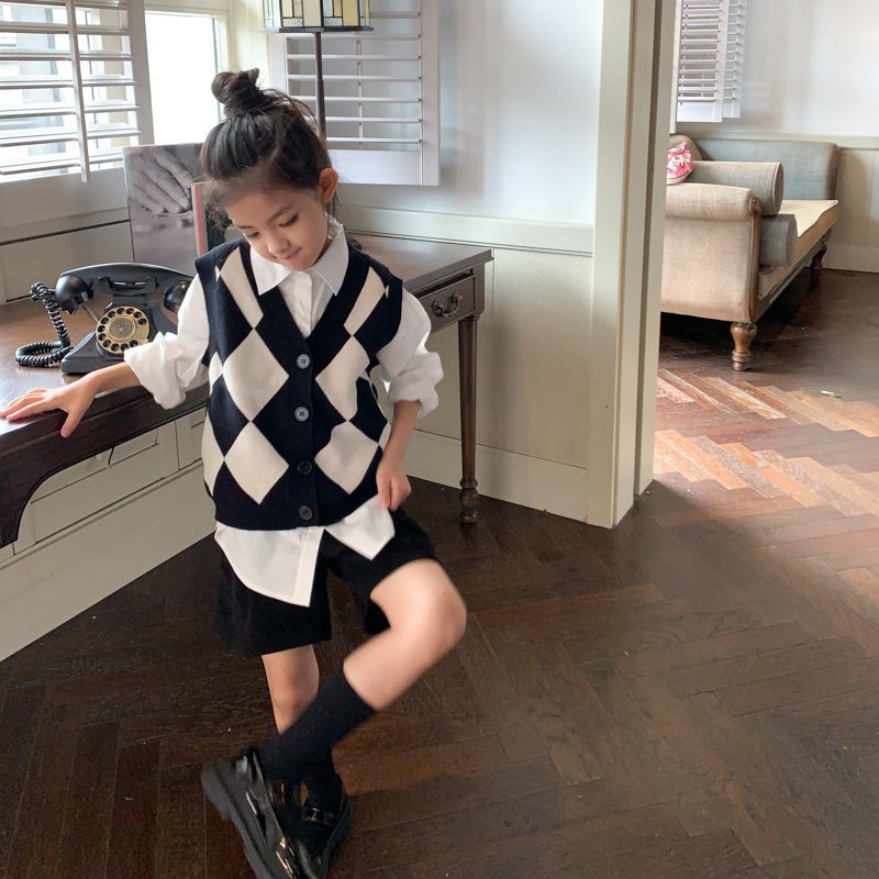 秋冬秋季儿童韩国学院风外穿洋气背心2023春装女童针织马甲开衫