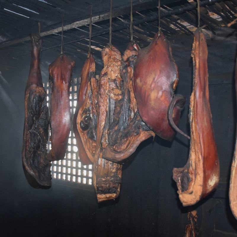 恩施土家柴火腊肉（带排五花、坐墩，腿肉）（现场挑选）柴火烟熏土腊肉