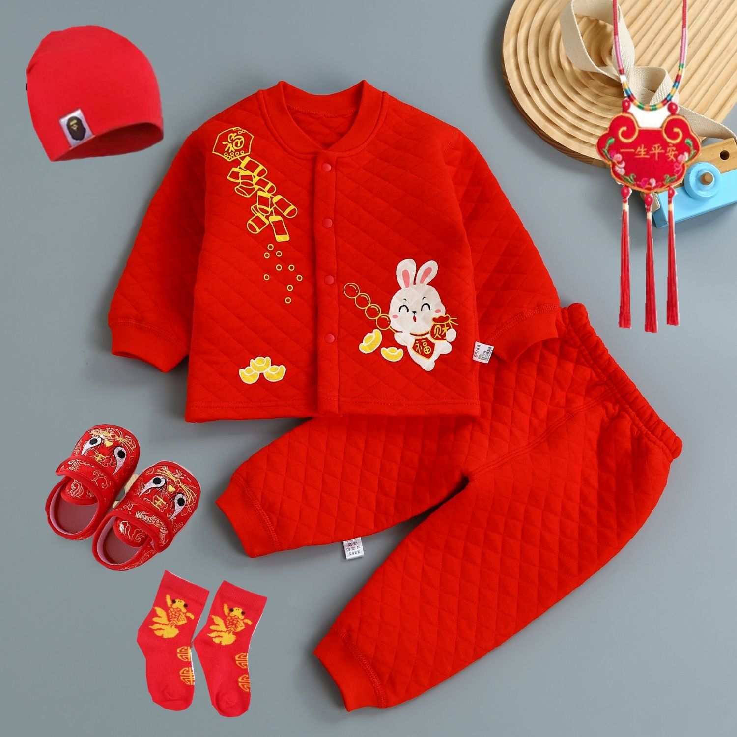 宝宝保暖6件套装拜年服高端洋气可爱高档中长款满月百天周岁衣服