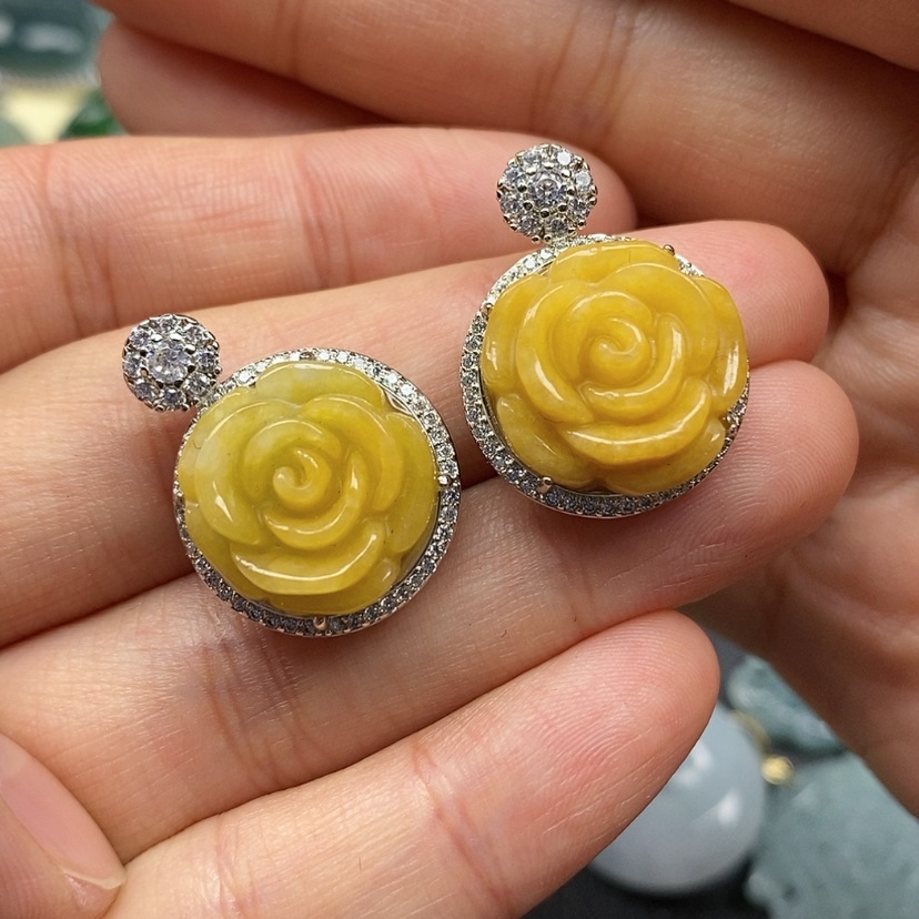 【闪购商品】翡翠颈饰未镶嵌