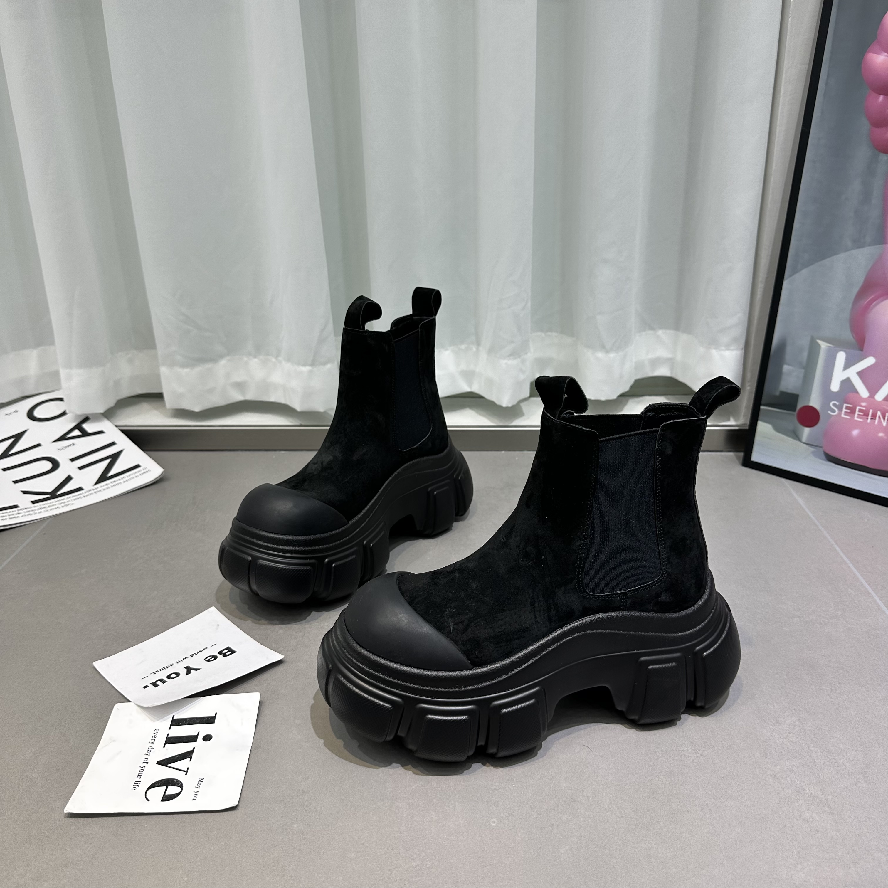 红蜻蜓牌超火真皮烟筒靴女2023秋潮流纯色拼接轮胎圆头厚底增高