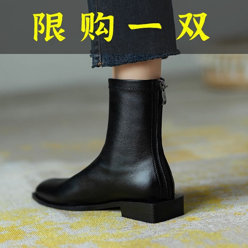 红蜻蜓牌秋季2023新款黑色方跟短靴女百搭及踝靴方头软皮平底瘦