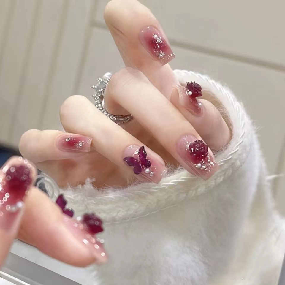 （乌梅子酱）纯手工穿戴甲