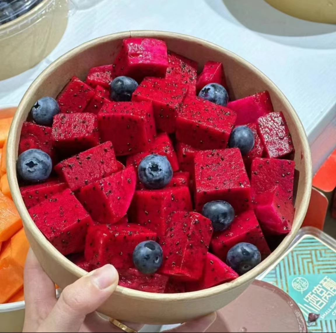 超甜红心蜜宝&蓝莓（切盒）