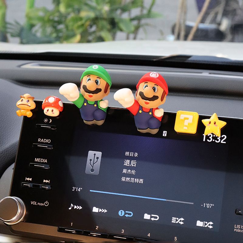 车内饰品摆件车载可爱卡通中控台装饰公仔玩偶网红马里奥创意汽车
