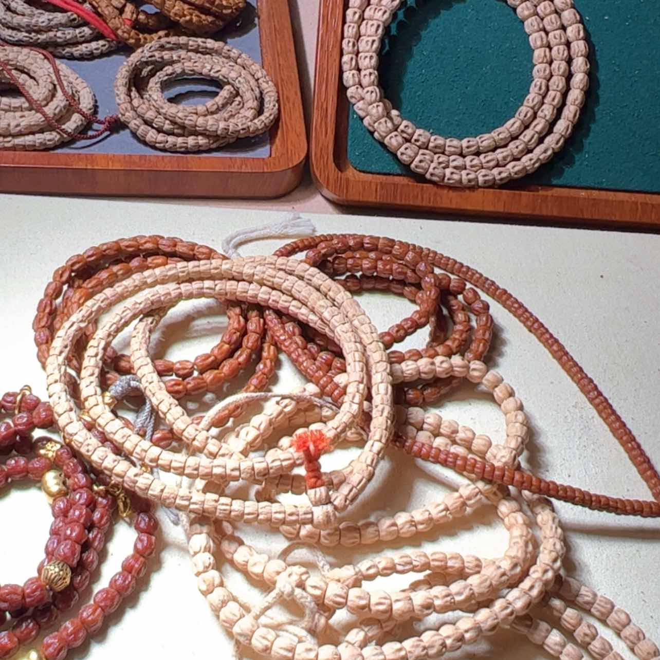 【闪购商品】柏香籽/百香籽吊坠(*)