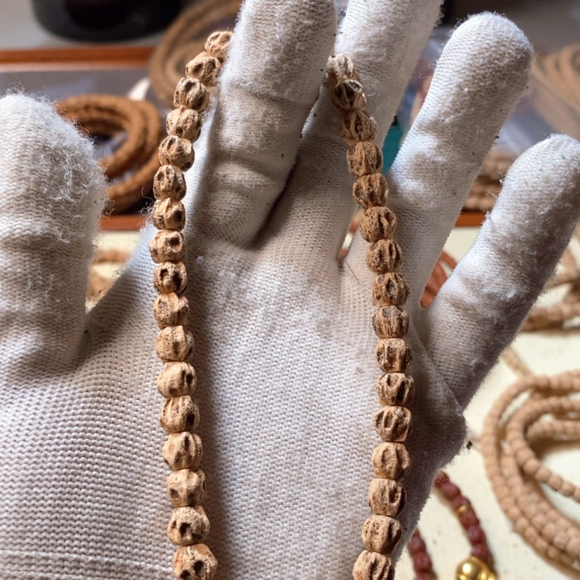 【闪购商品】柏香籽/百香籽吊坠极*