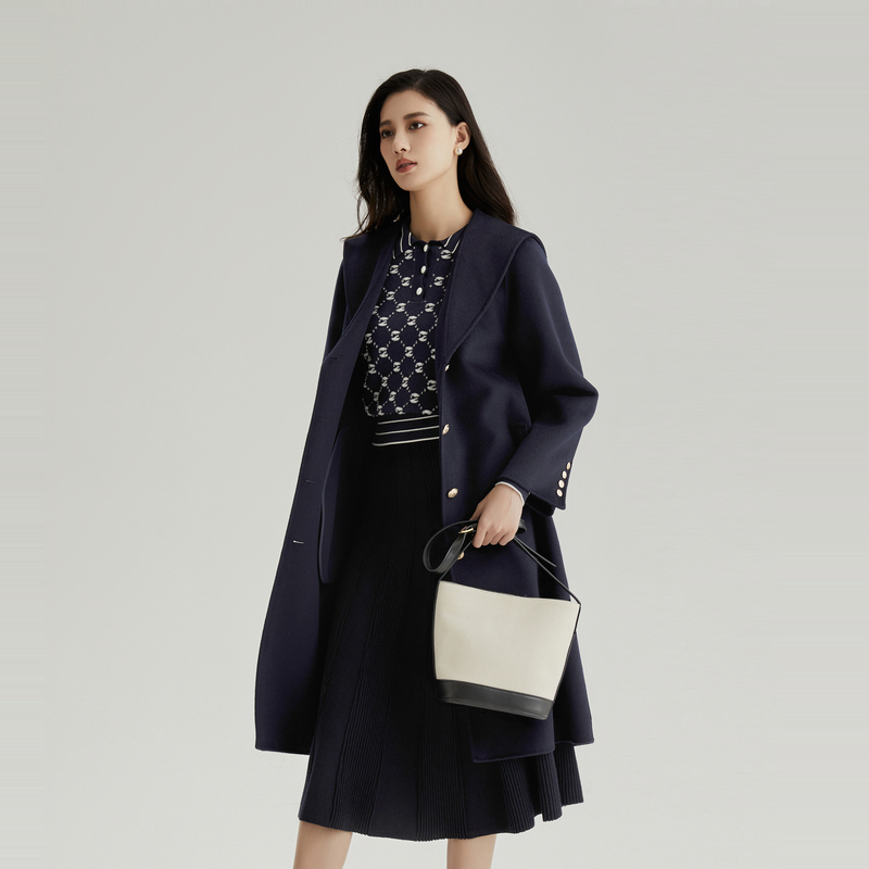 OBEG欧碧倩气质连帽中长大衣10464112