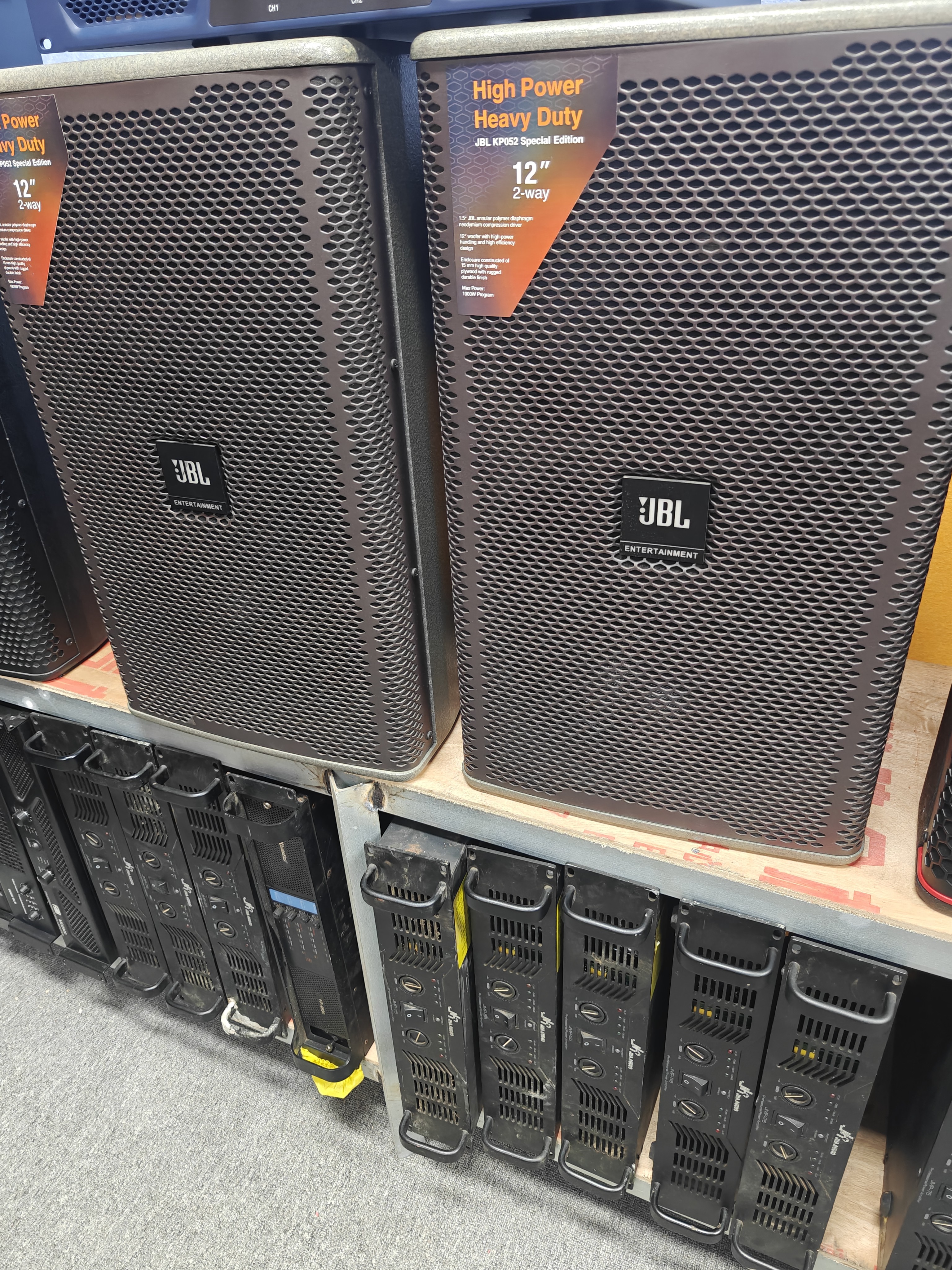 9新  二手沟BL kp052 12寸音箱