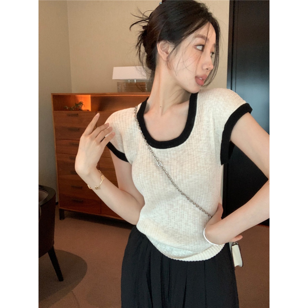 2024夏季新款撞色短袖冰丝圆领针织上衣女体恤修身坑条打底衫女装