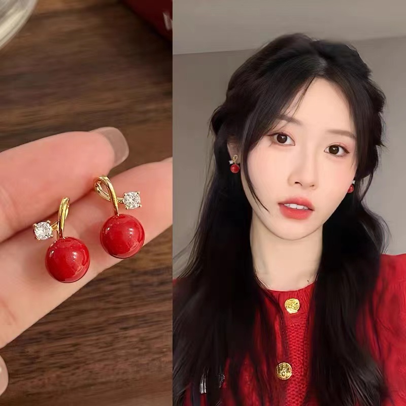 925银针耳饰相思红豆~精巧耳钉女小众设计感轻奢时尚耳饰耳环3235