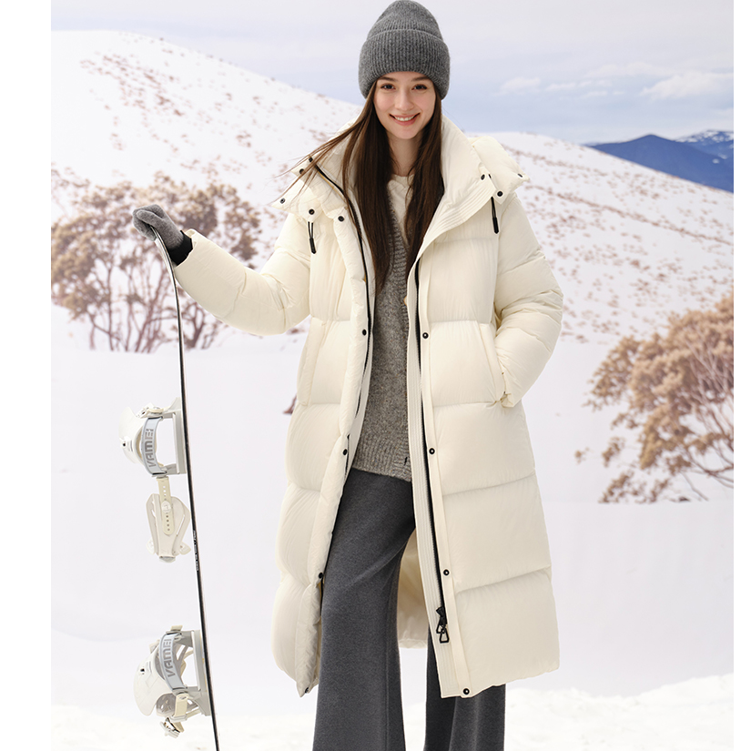 范思蓝恩高光云朵系长款轻柔泡芙户外羽绒服2024新款24FS14081