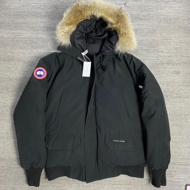 canada goose加拿大鹅/S码95新/黑色chilliwack飞行员夹克羽绒服