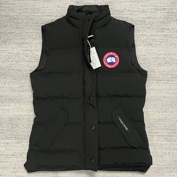 【canada goose】加拿大鹅 女款S 黑色马甲背心羽绒服 2832L 99新