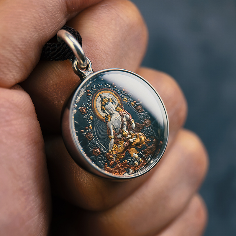 巴赫 铁合金吊坠 【陨铁】地藏唐卡铁翦金工艺圆形吊坠男女款金项链
