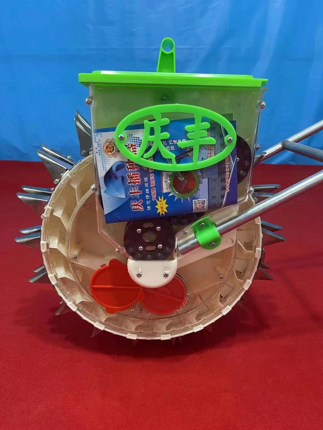 花生种肥一体播种机