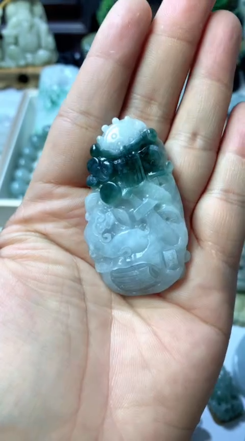 【闪购商品】翡翠颈饰未镶嵌天然缅甸翡翠a货