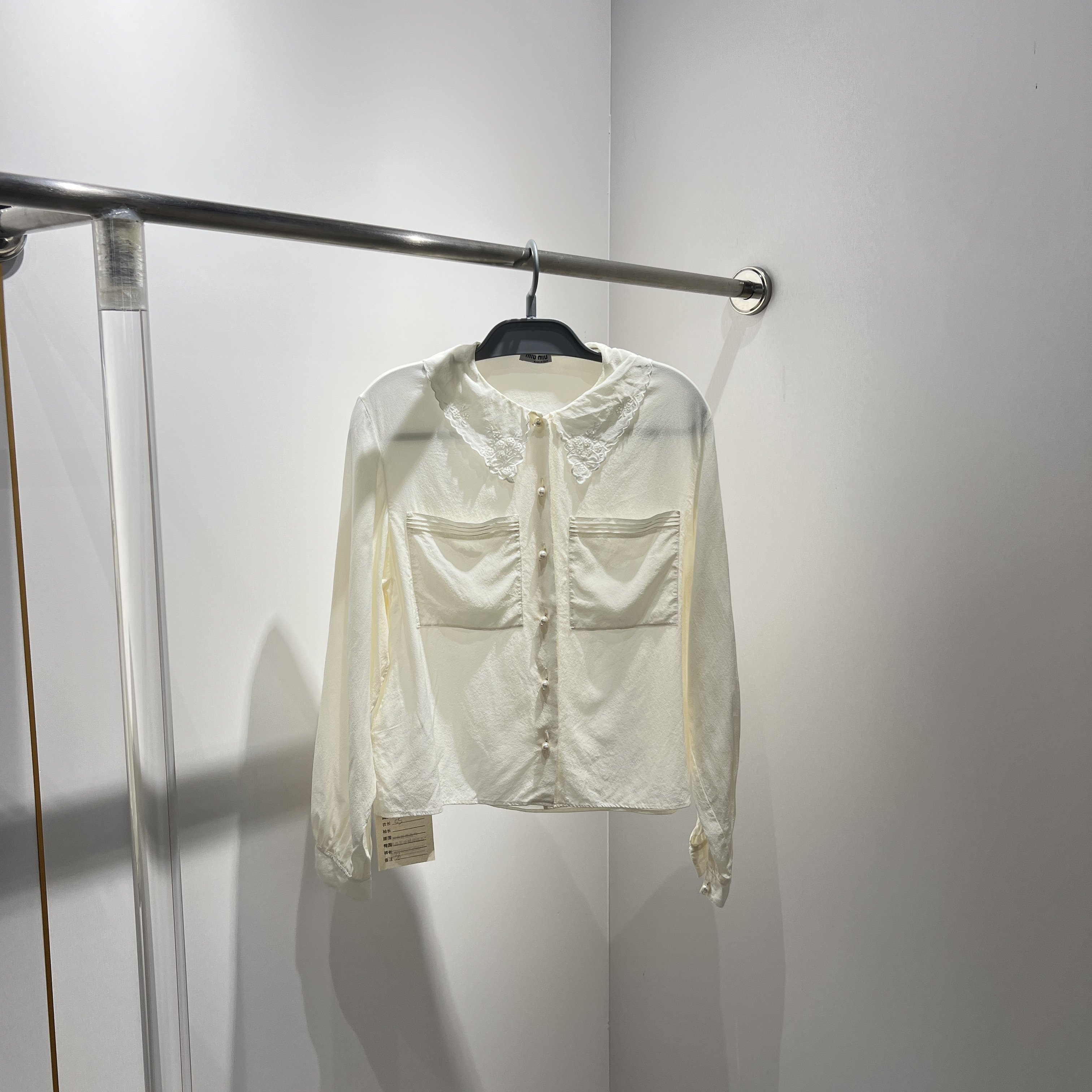 99新 MIU MIU/缪缪 1e071 缪缪花边领桑蚕丝长袖衬衫36码公价
