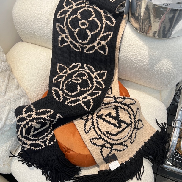 准新/Louis Vuitton/路易威登/lv大花围巾/公价7.9k