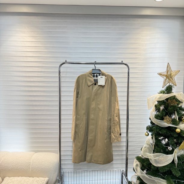 99新/BURBERRY/博柏利/bbr内里格纹风衣/48码/公价1w