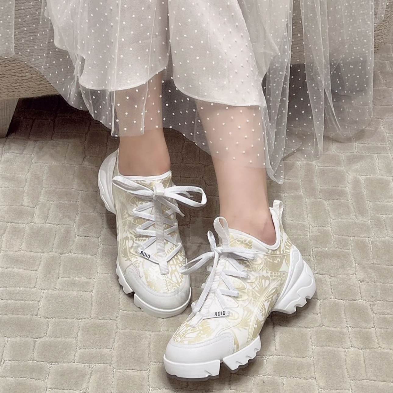 99新 DIOR/迪奥 1l008 99新 24新款标语低帮运动休闲鞋 37码