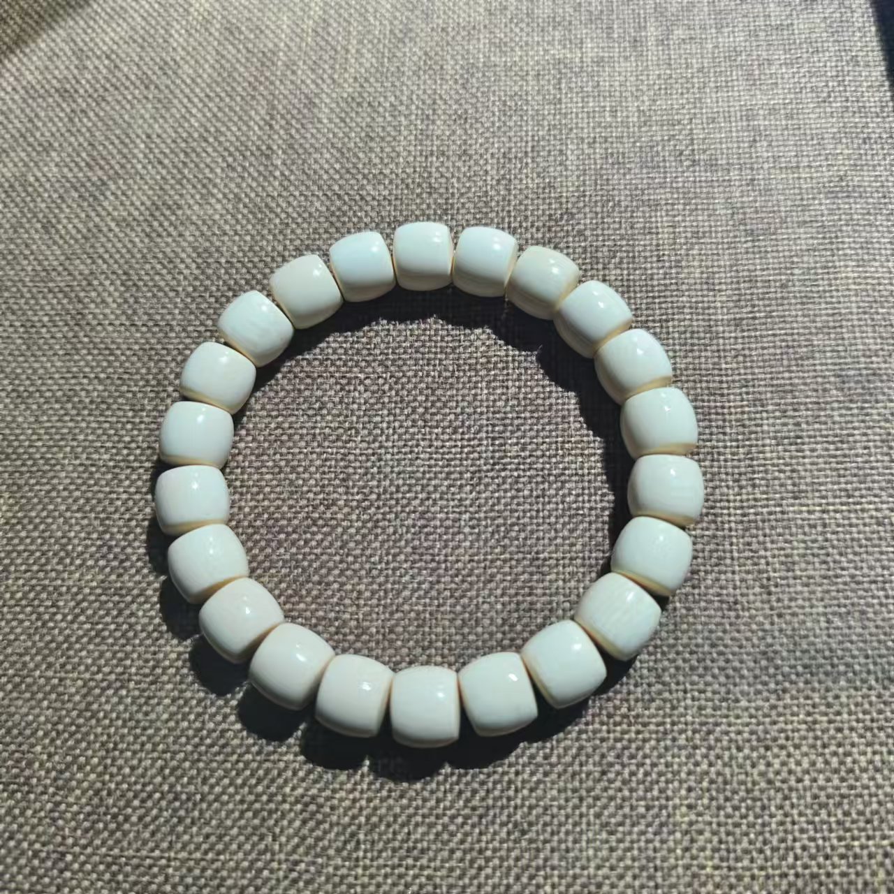 猛犸单圈手串约20g 约9.6*8.5mm G29231111-01