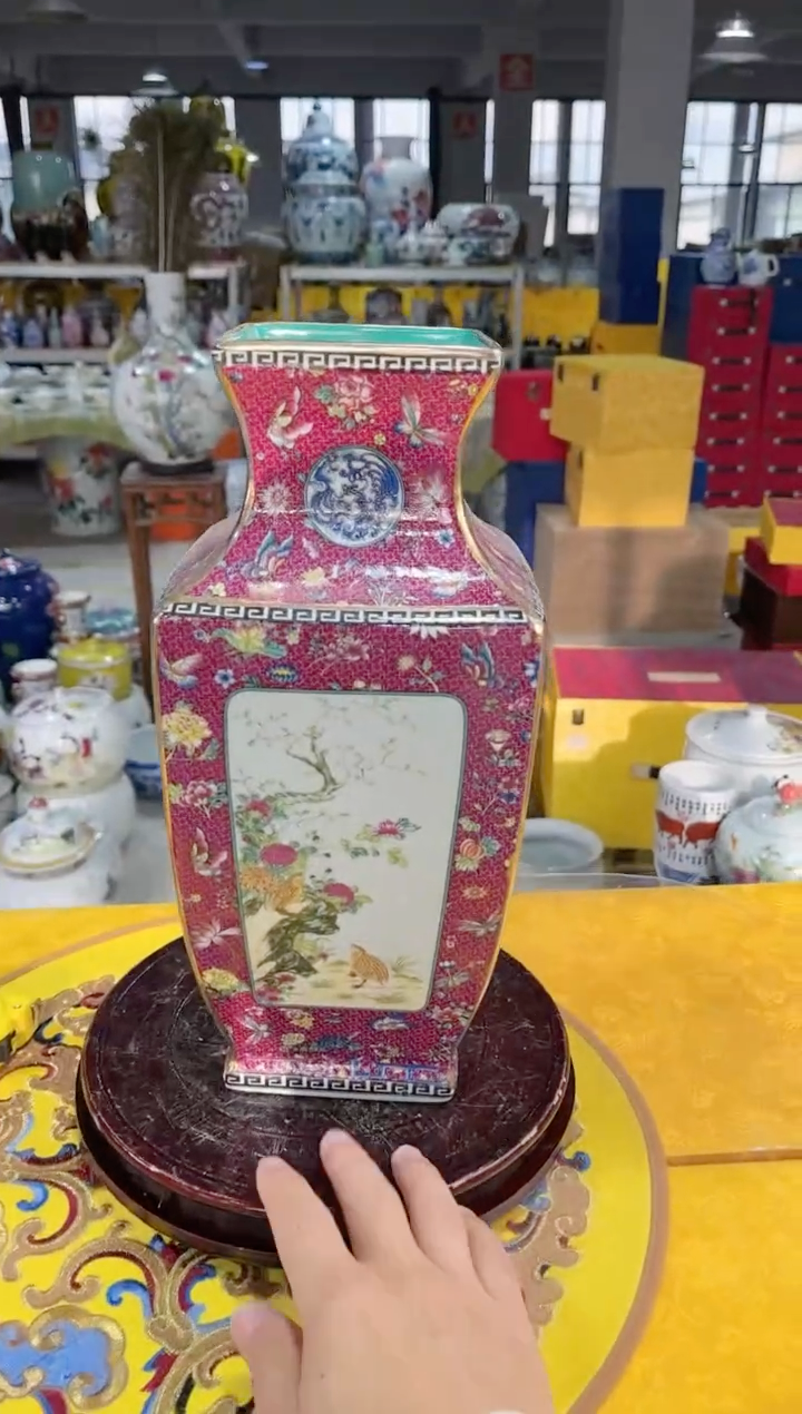 【闪购商品】陶瓷摆件花瓶