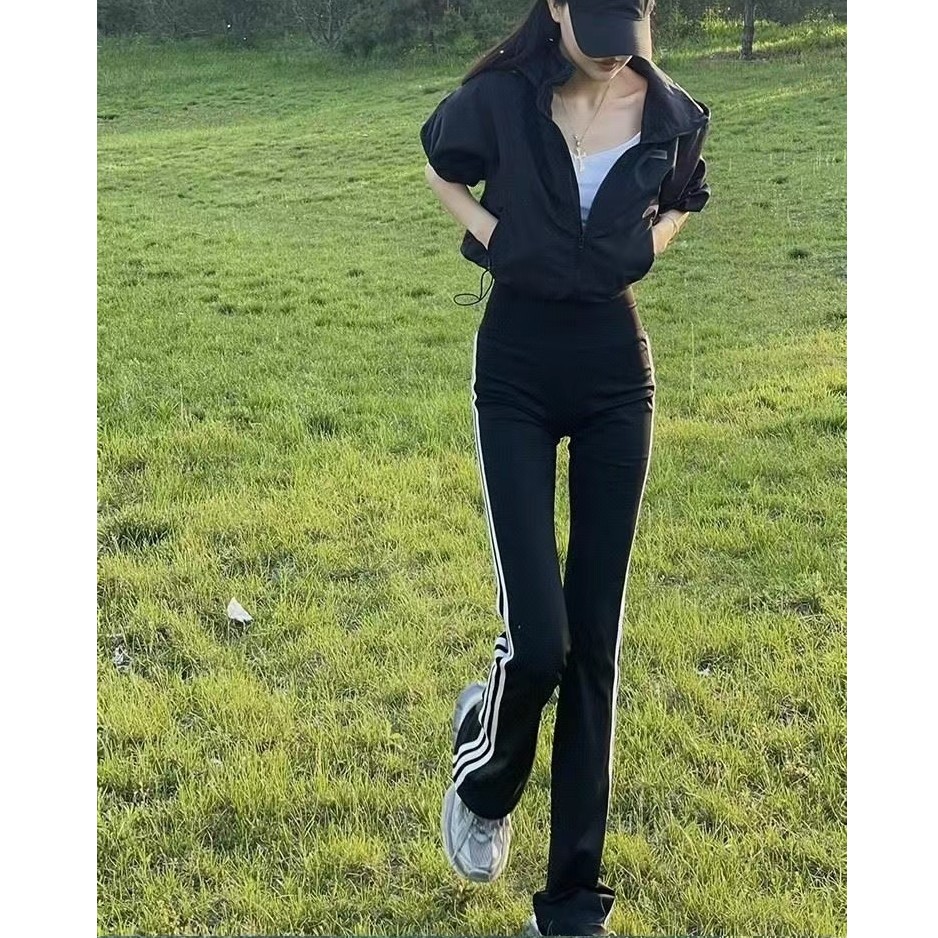 【妮可人】·时尚减龄套装女高腰气质显瘦薄款条纹裤子冲锋连帽上衣