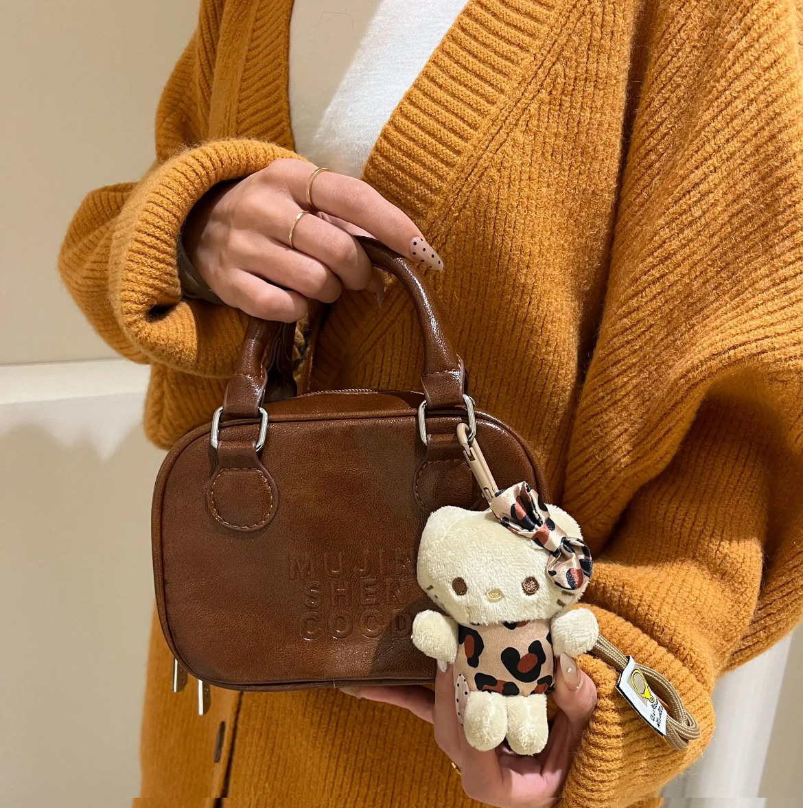 包包女2025春夏新款复古斜挎包时尚百搭手拎包小众洋气时髦盒子包