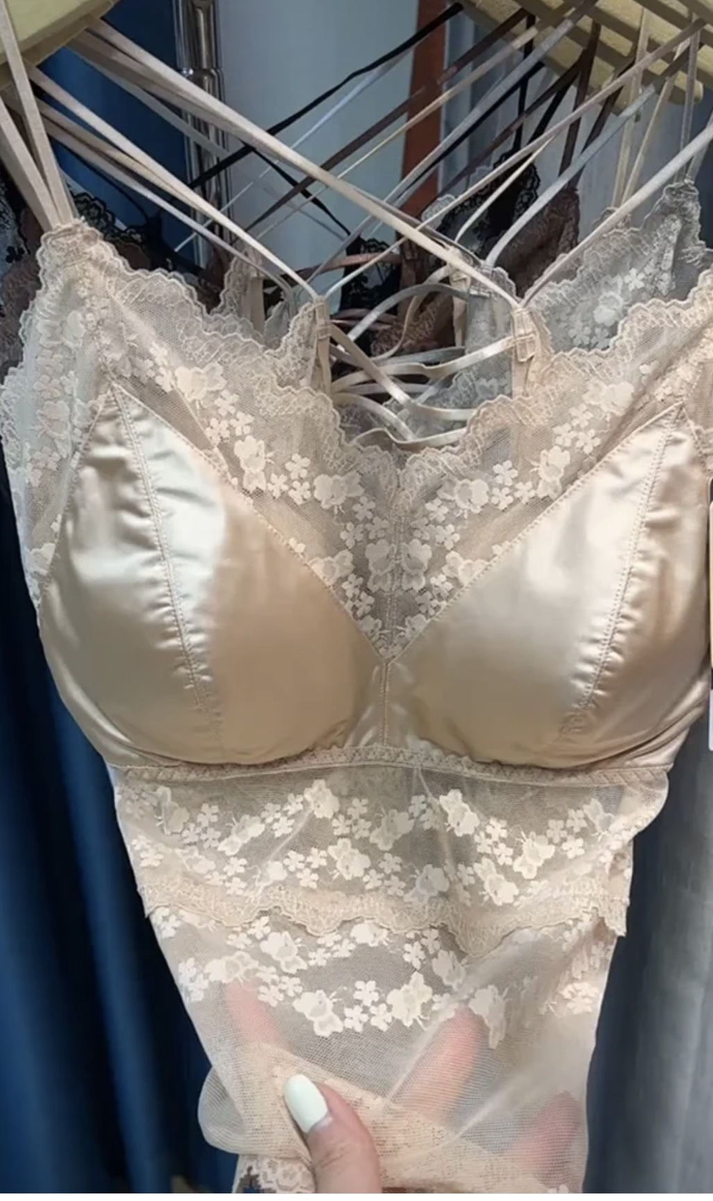 夏季时尚性感透气美背