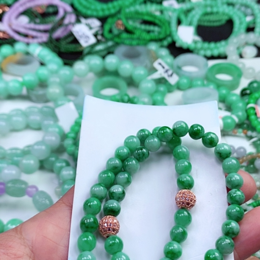 【闪购商品】翡翠手链未镶嵌m****a