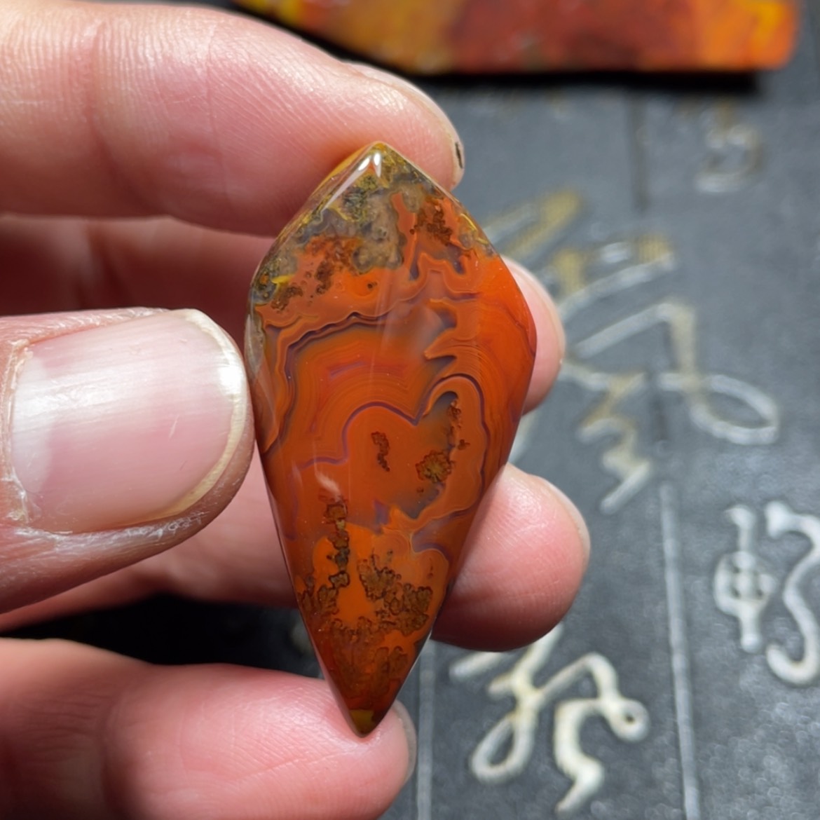 【闪购商品】玛瑙/玉髓颈饰未镶嵌玩*玩