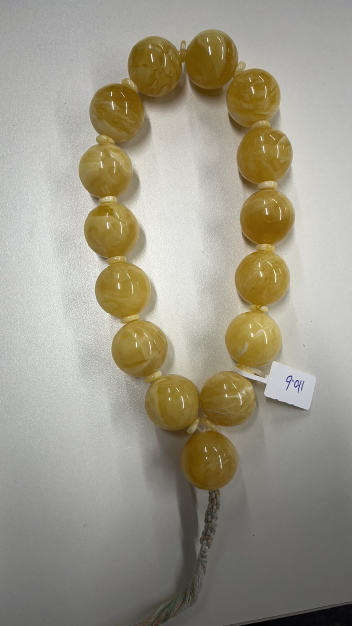 琥珀蜜蜡白花手持