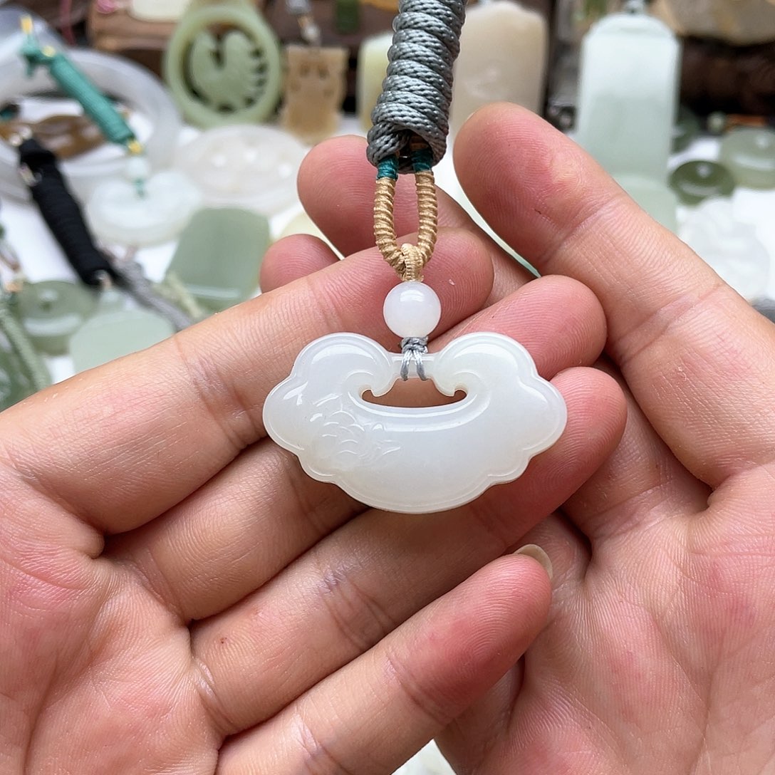 和田玉吊坠(不含链)未镶嵌