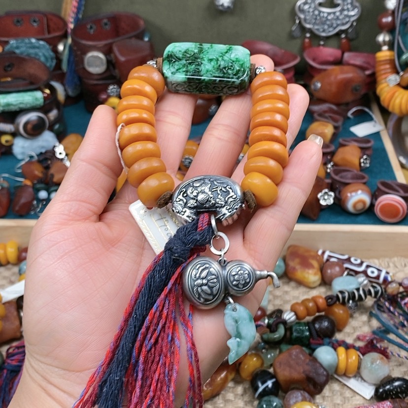 【闪购商品】蜜蜡手串未镶嵌若*~